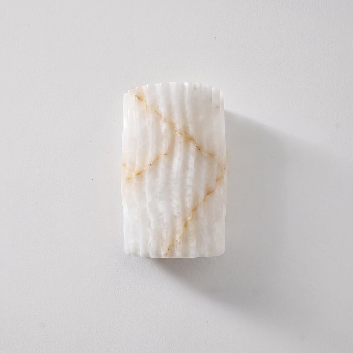 Fluted aplică de perete din alabastru