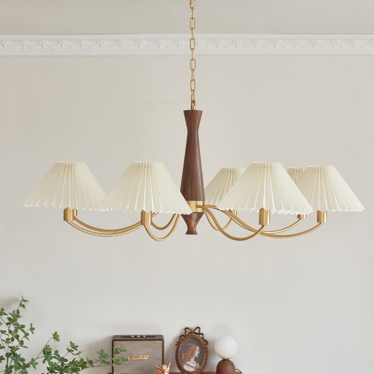 Zarn candelabru din material textil, plisat