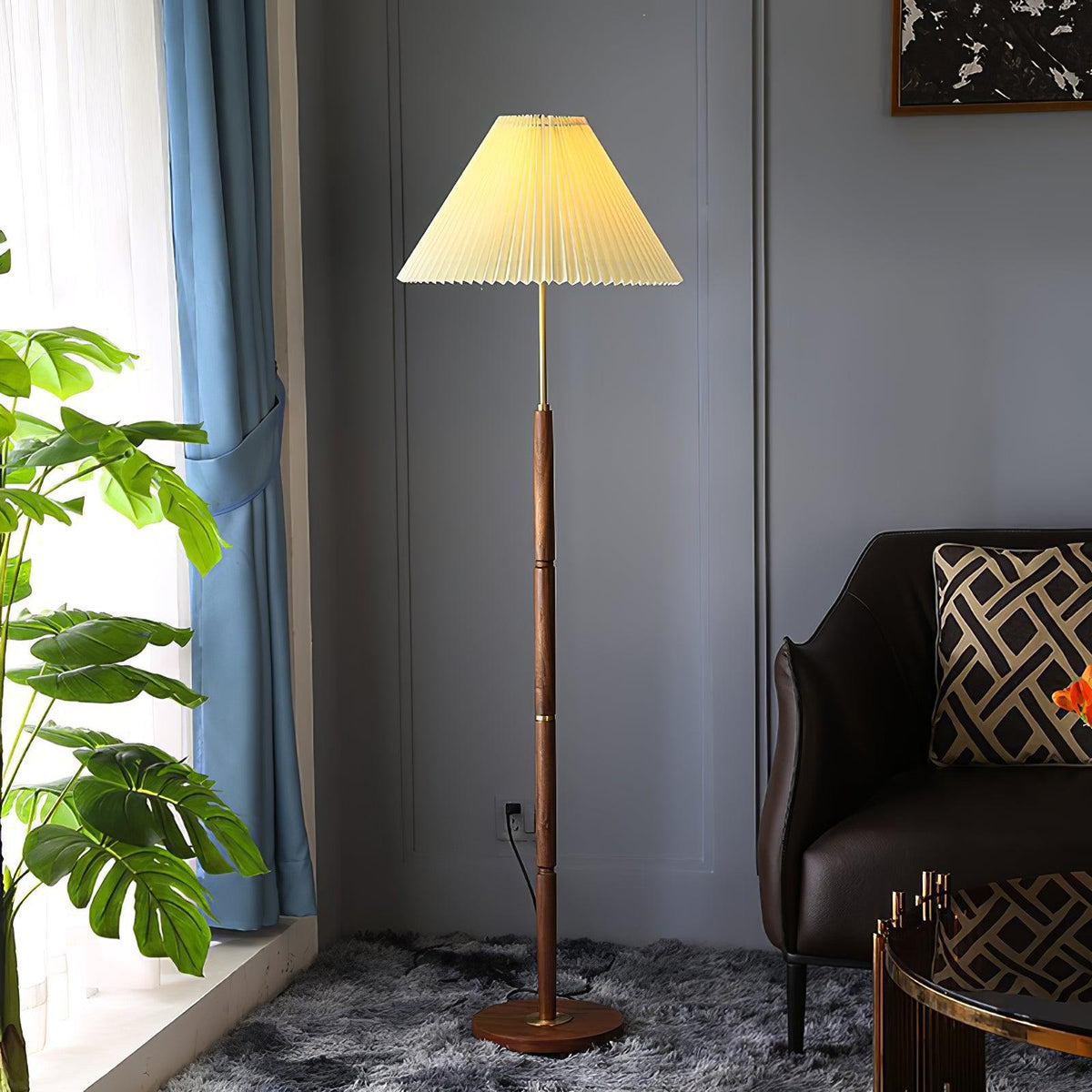 Syleina lampadar minimalist din lemn