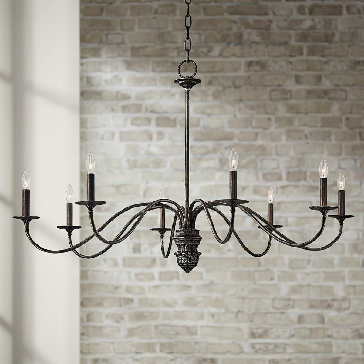 Lumoissa candelabru