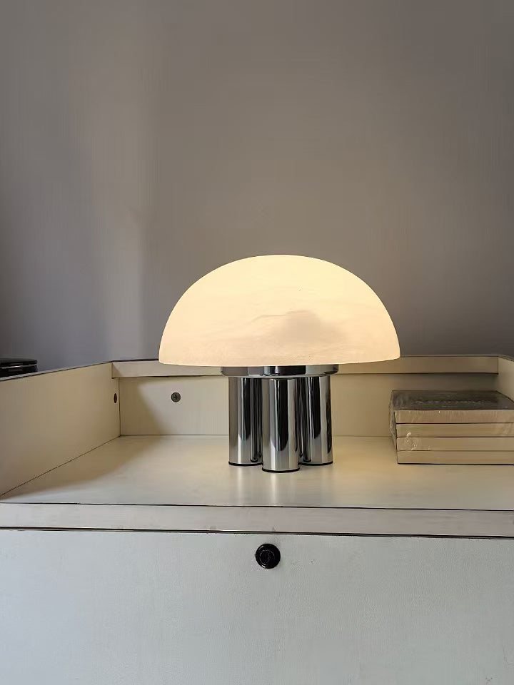 Turbiny lampă de masă din alabastru