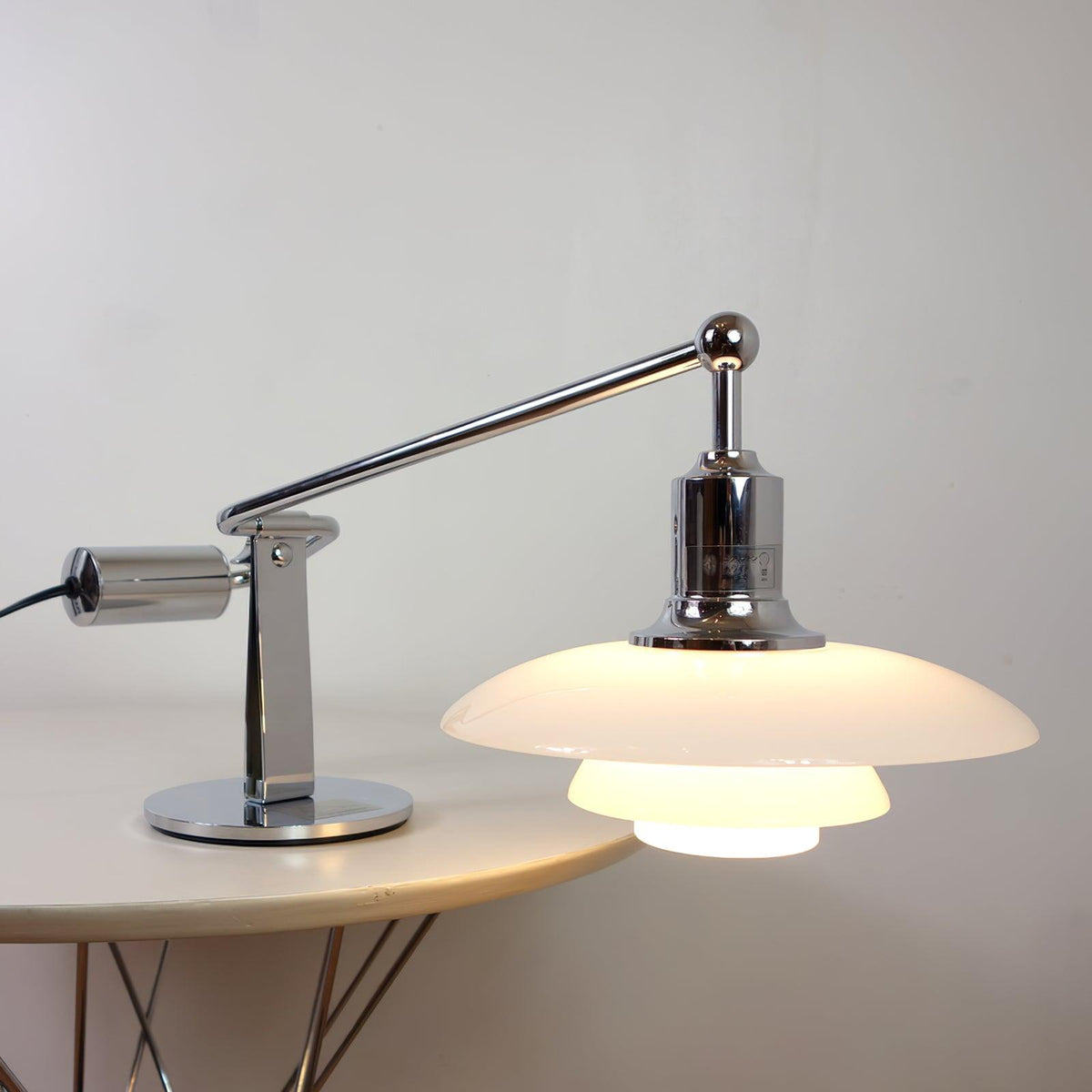 Helix lampă de masă
