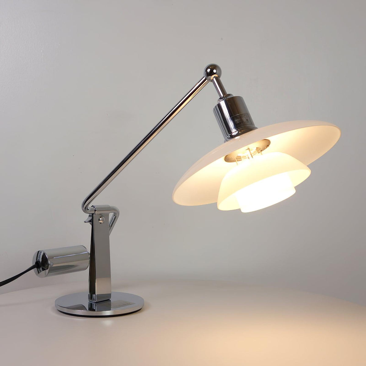 Helix lampă de masă