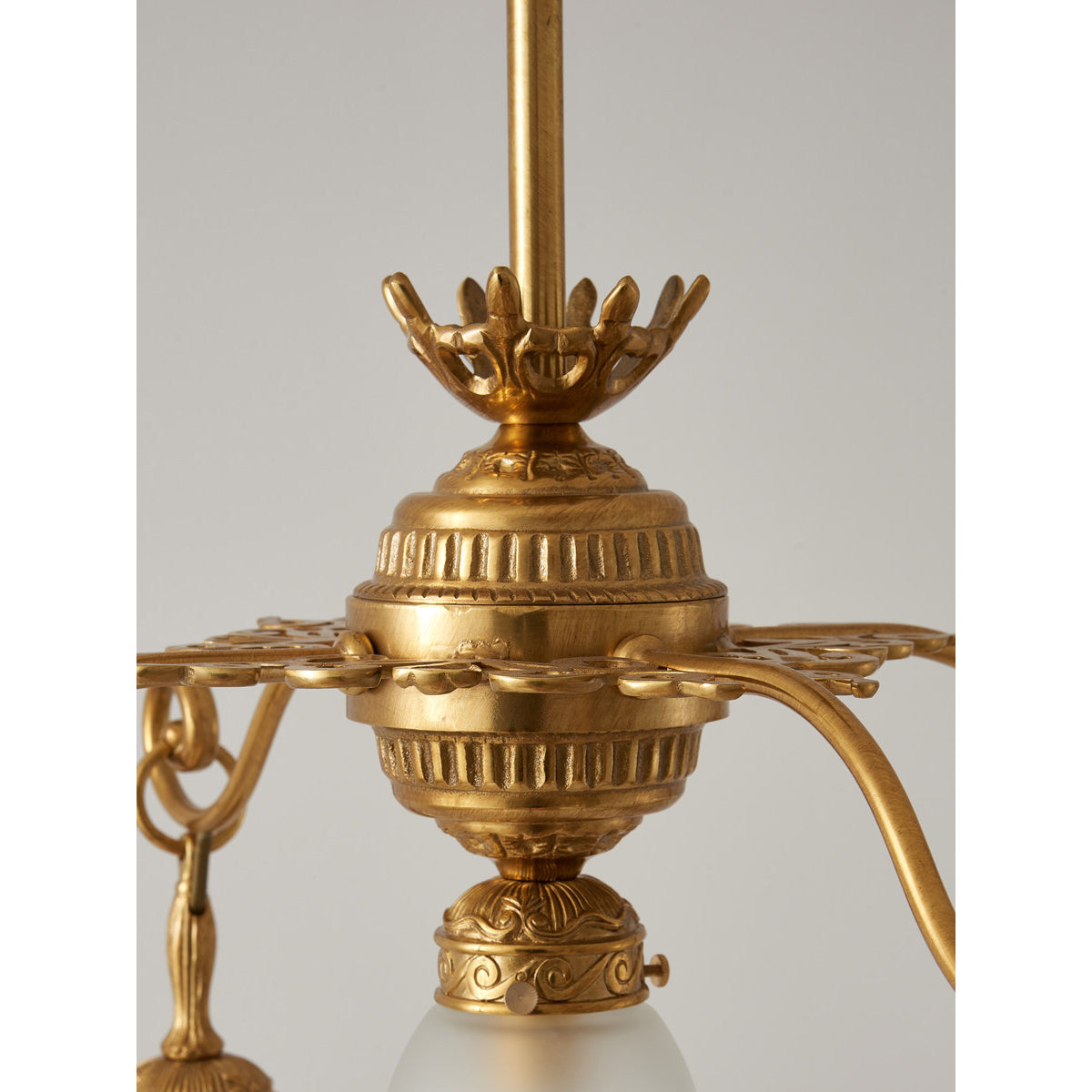 Quezal candelabru
