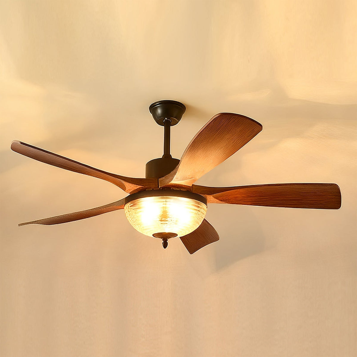 Rivanel ventilator de tavan cu lumină