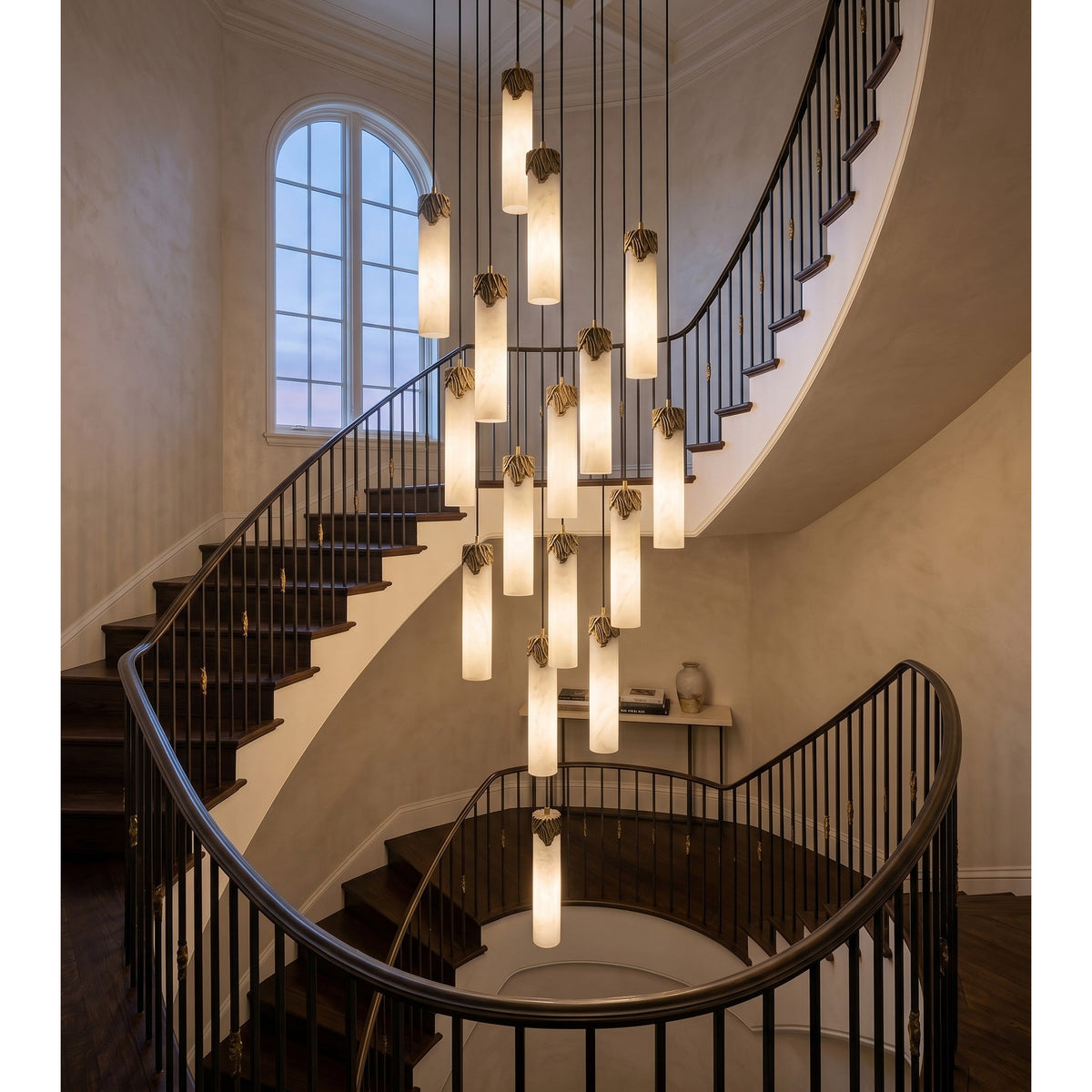 Eiralena Cascad candelabru din alabastru