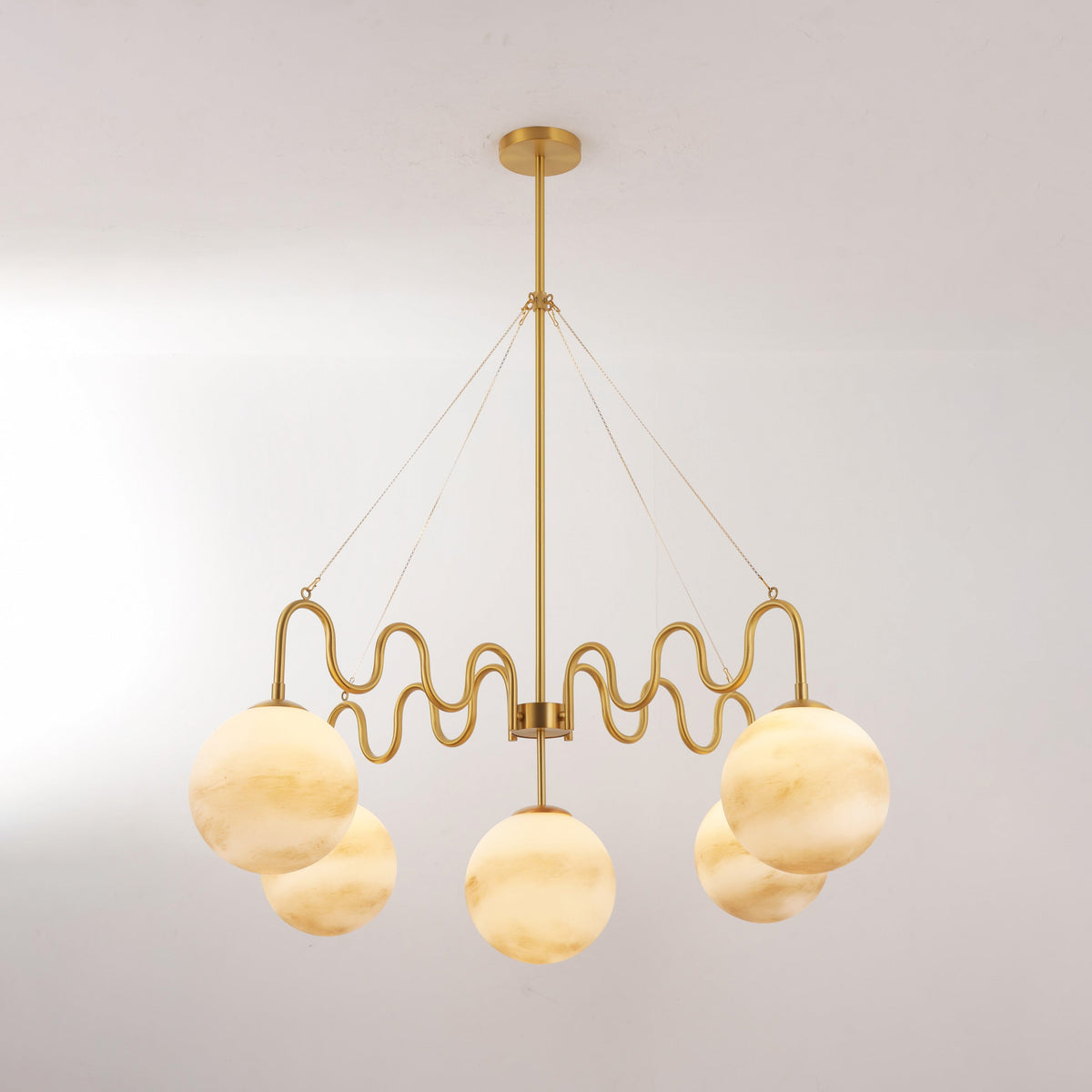 Eirinissa candelabru echilibrat din sticlă