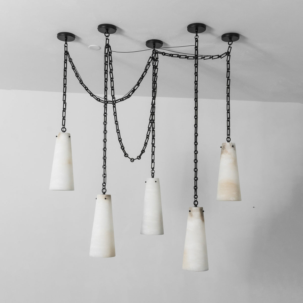 Avenaiel candelabru