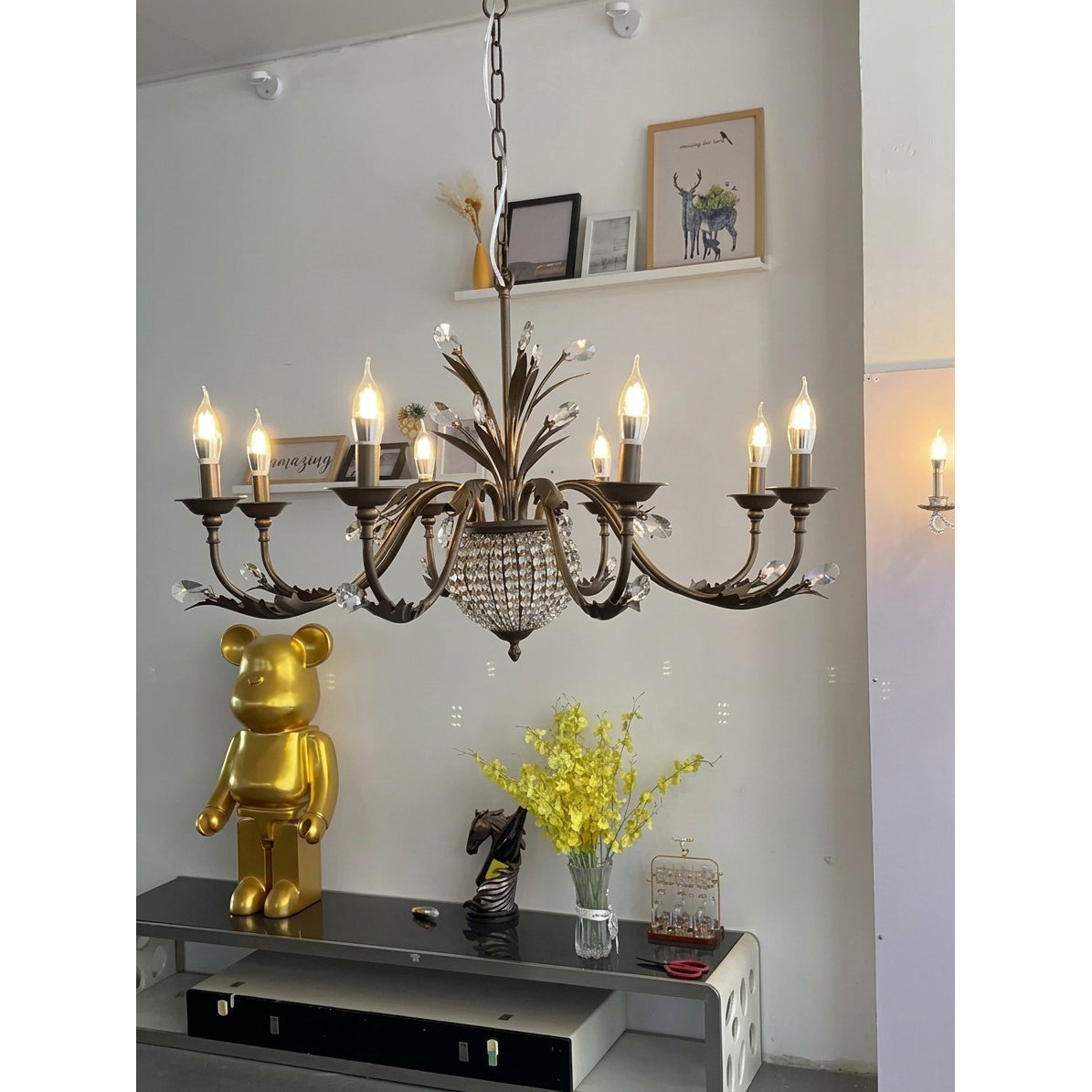 Lumuian candelabru