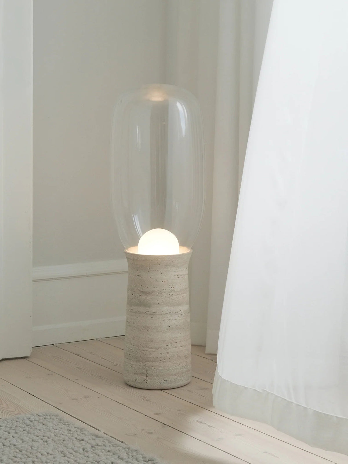 Torch lampadar