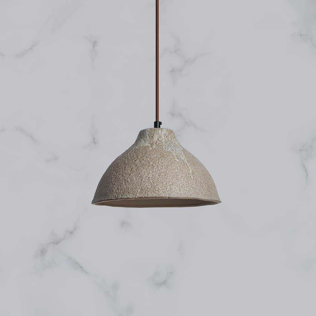 Lampă suspendată din ceramică texturată Maple