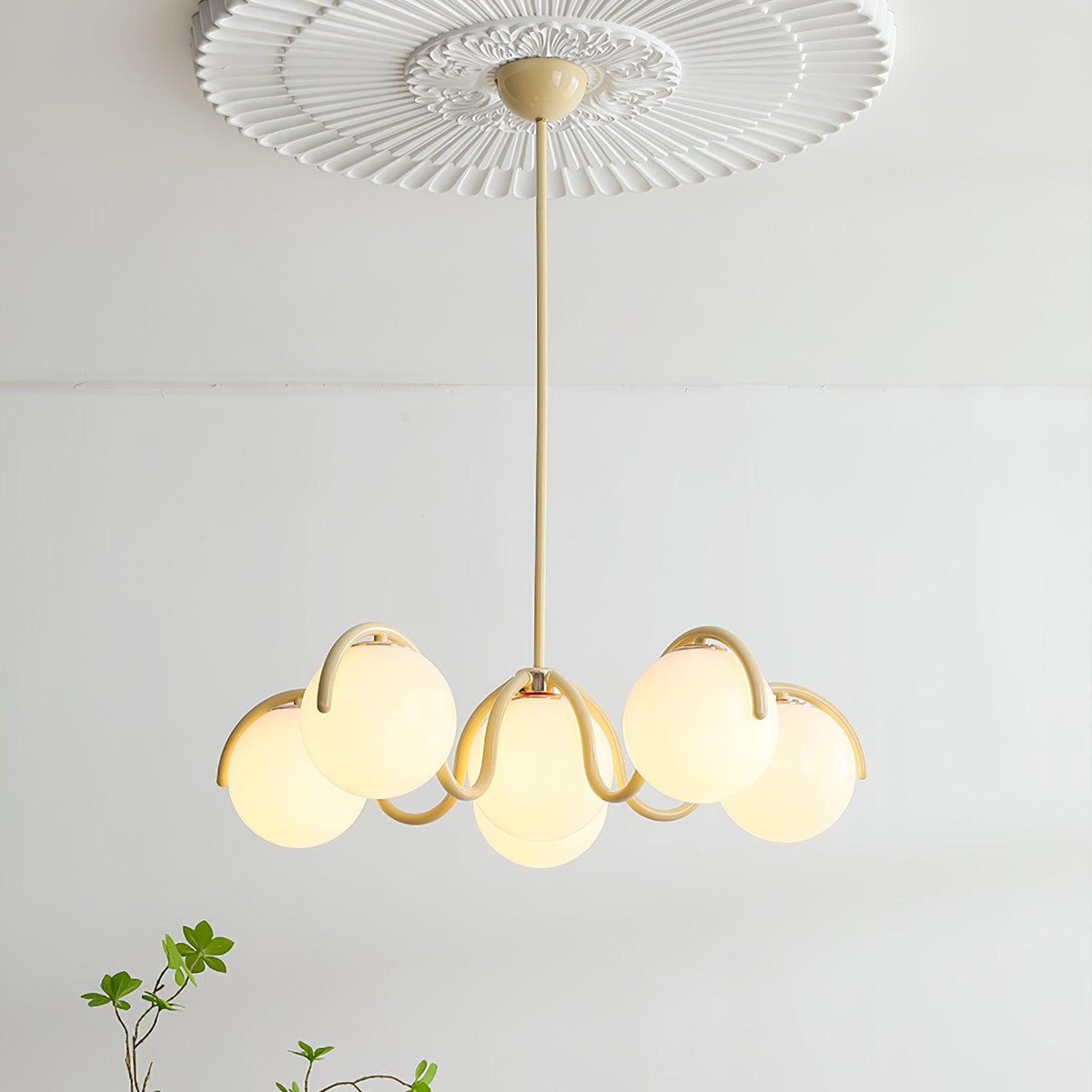 Wryn Curve candelabru liniar