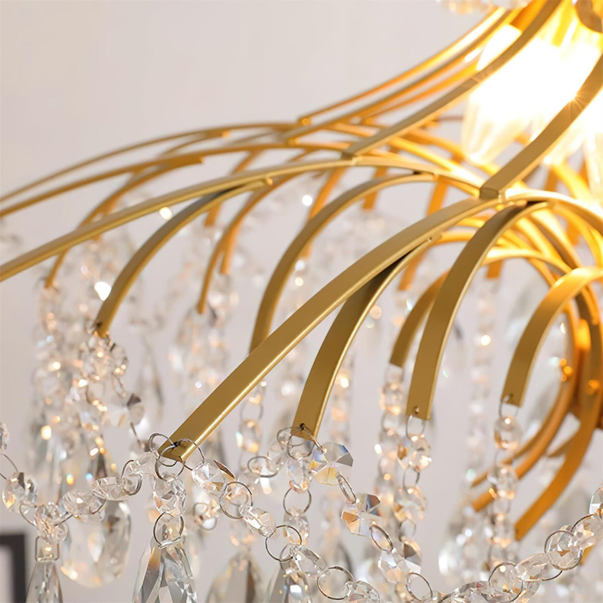 Oreluaine candelabru