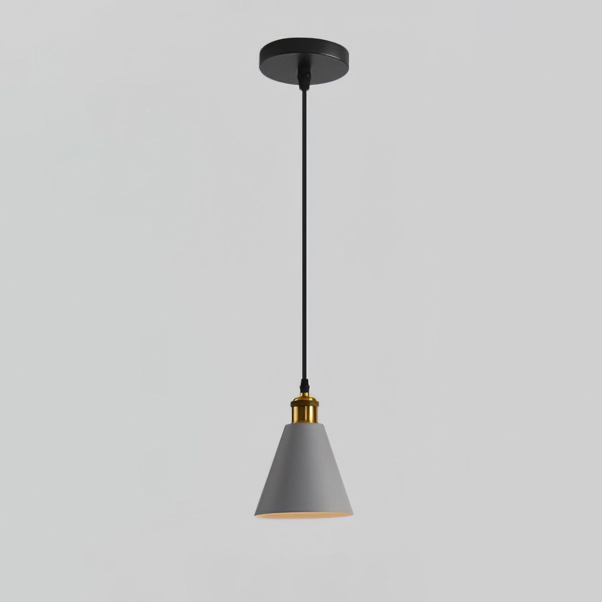 Trio lampă suspendată din rășină, industrială