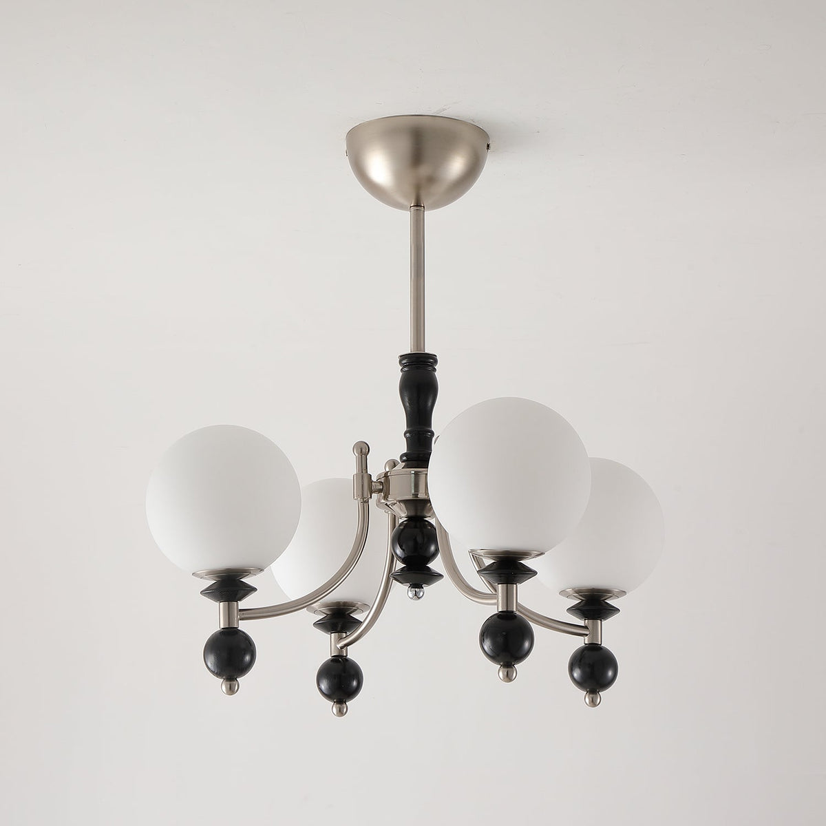 Threak candelabru