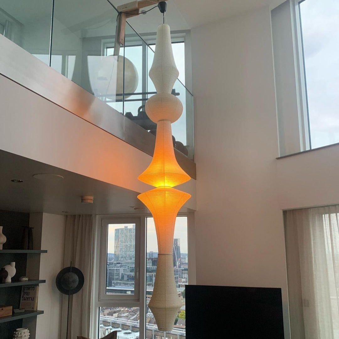 Faye lampă suspendată din hârtie, sculpturală, verticală