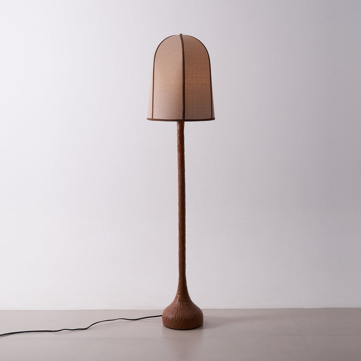 Aveneria lampadar