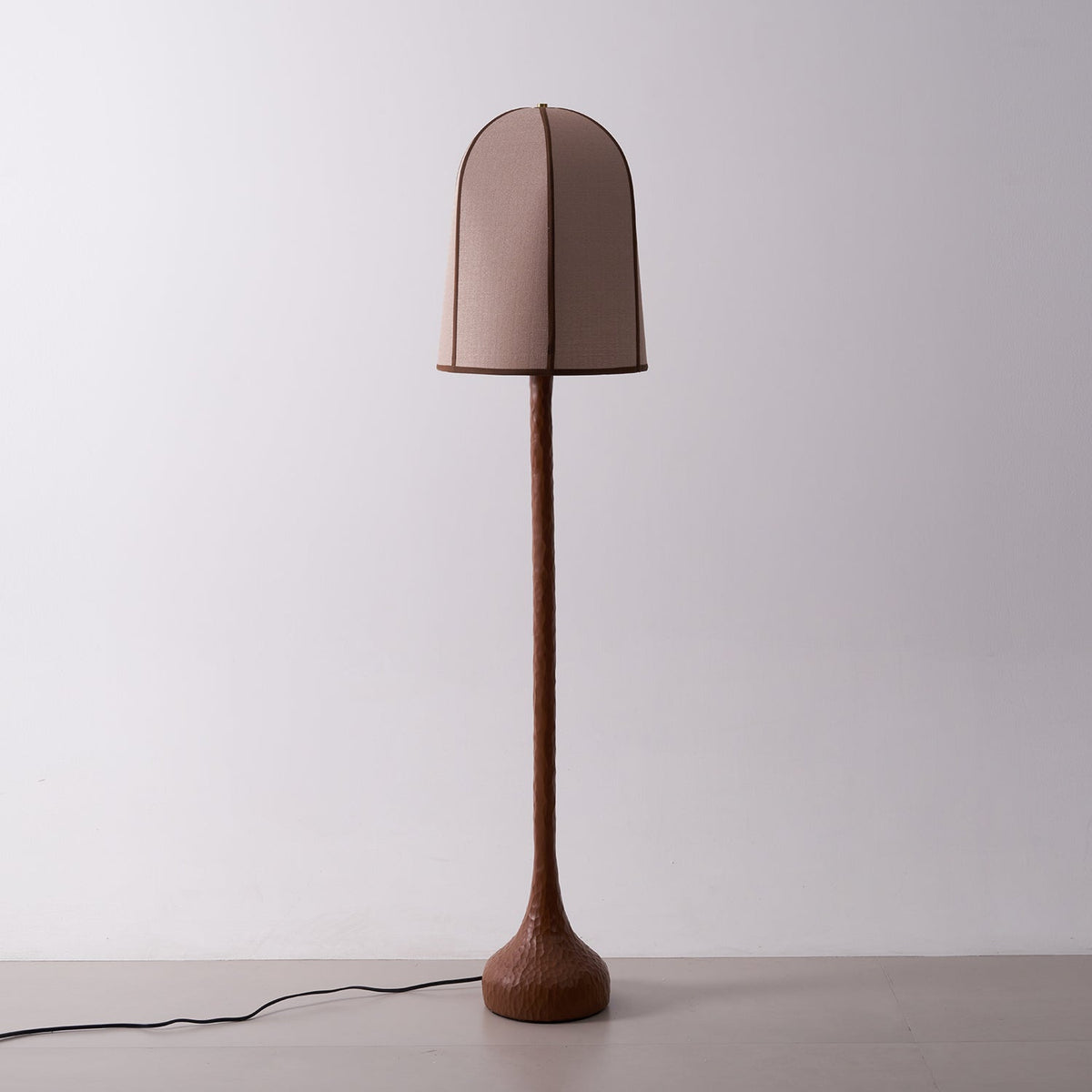 Aveneria lampadar