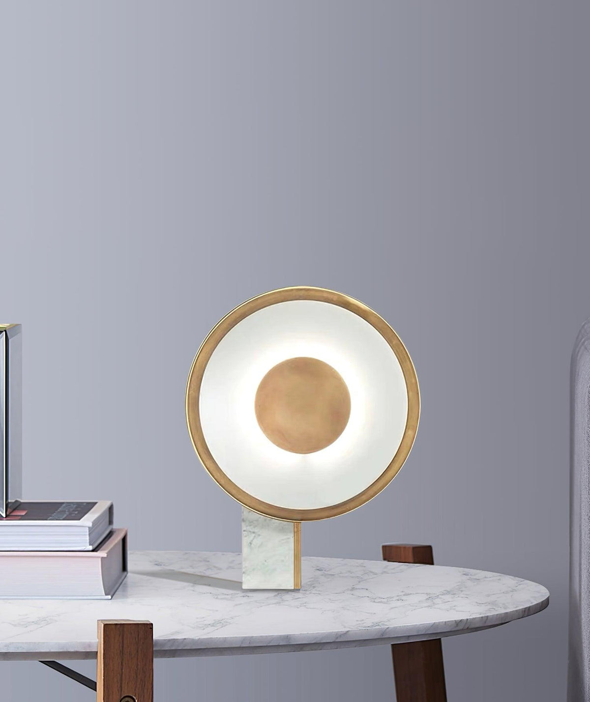 Tessain lampă de masă minimalistă din marmură