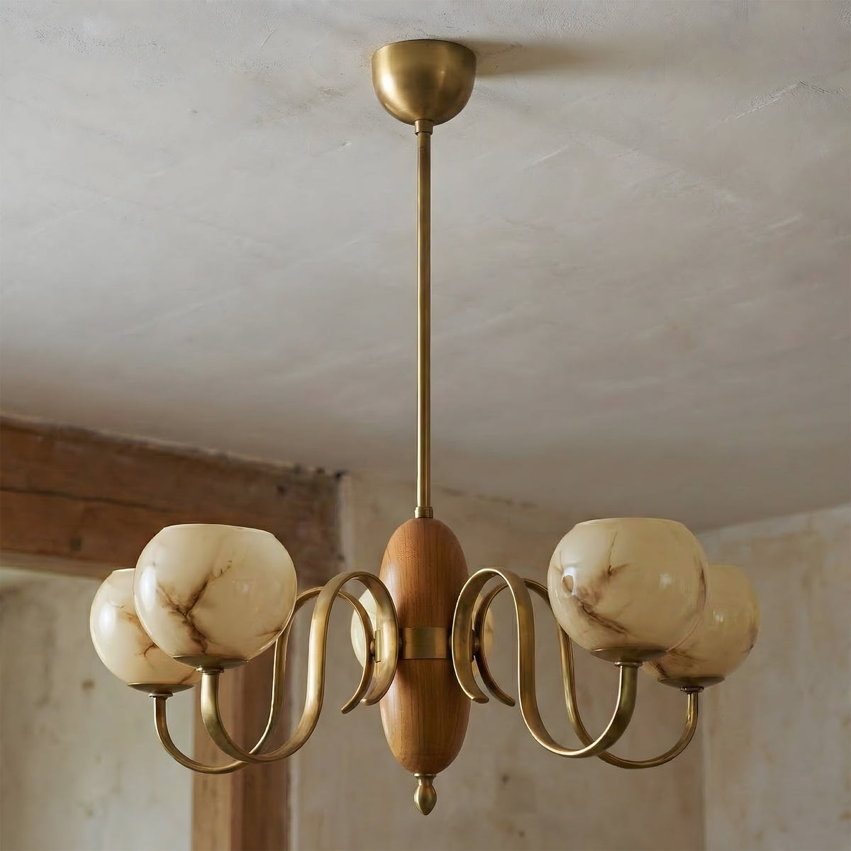 Eirenira candelabru din sticlă