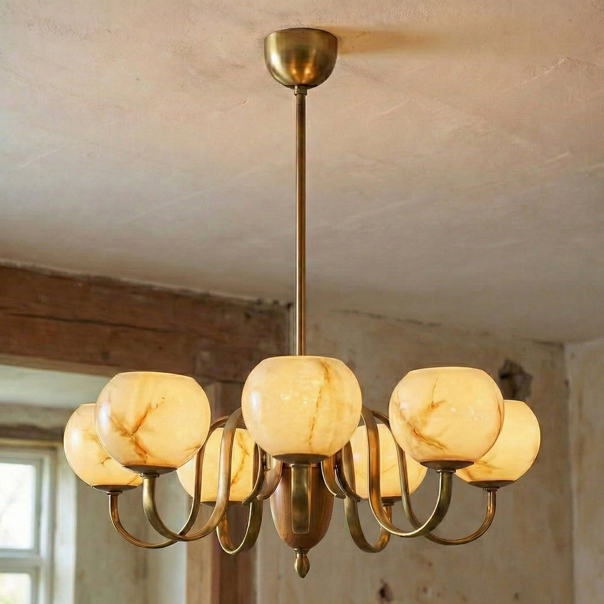 Eirenira candelabru din sticlă