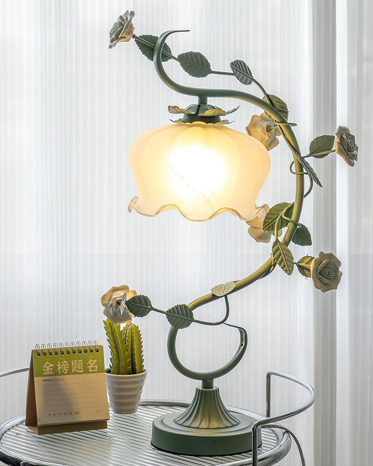 Miraella lampă de masă