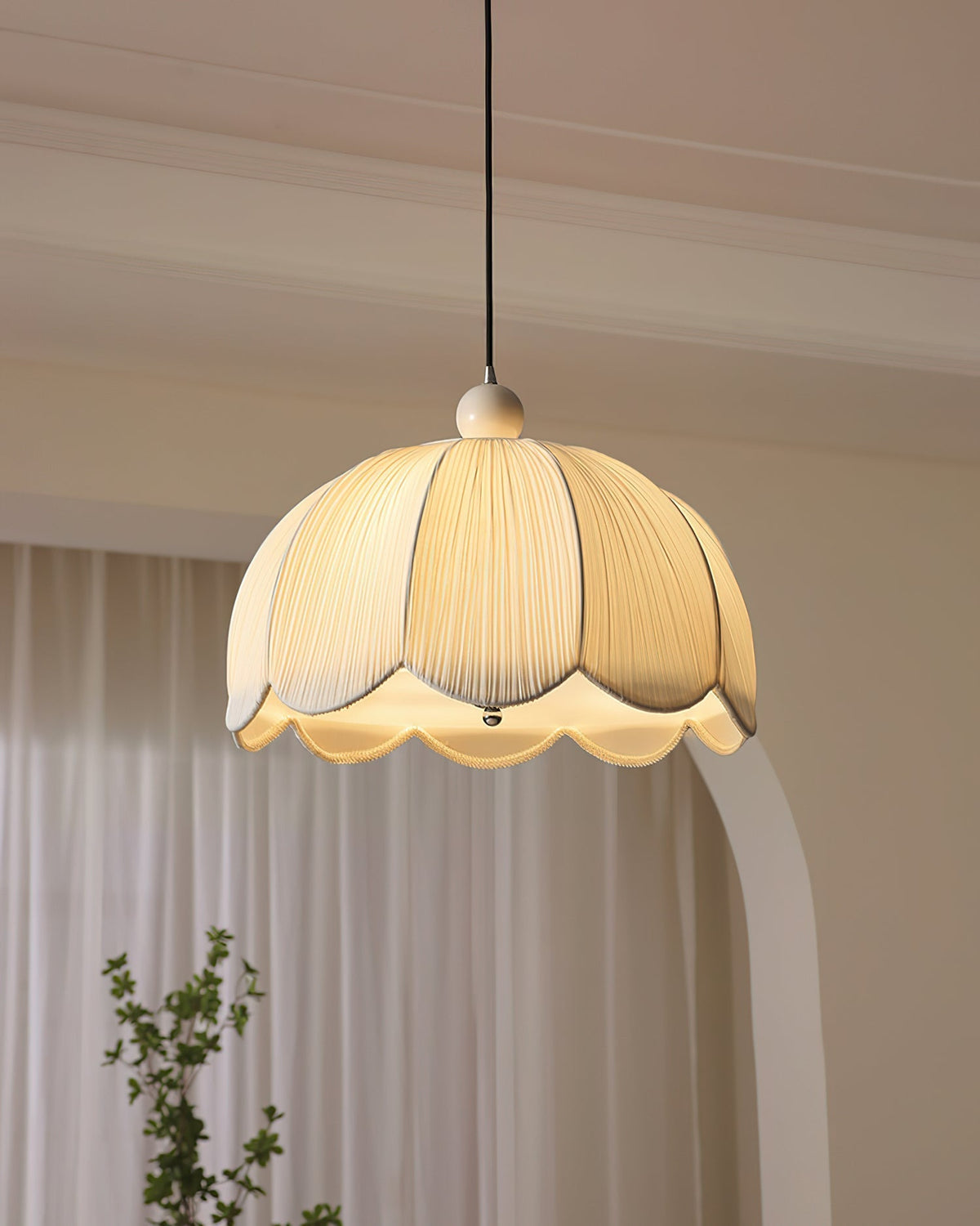 Oreliena lampă suspendată