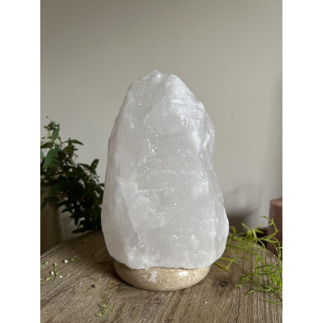 Salt lampă de masă