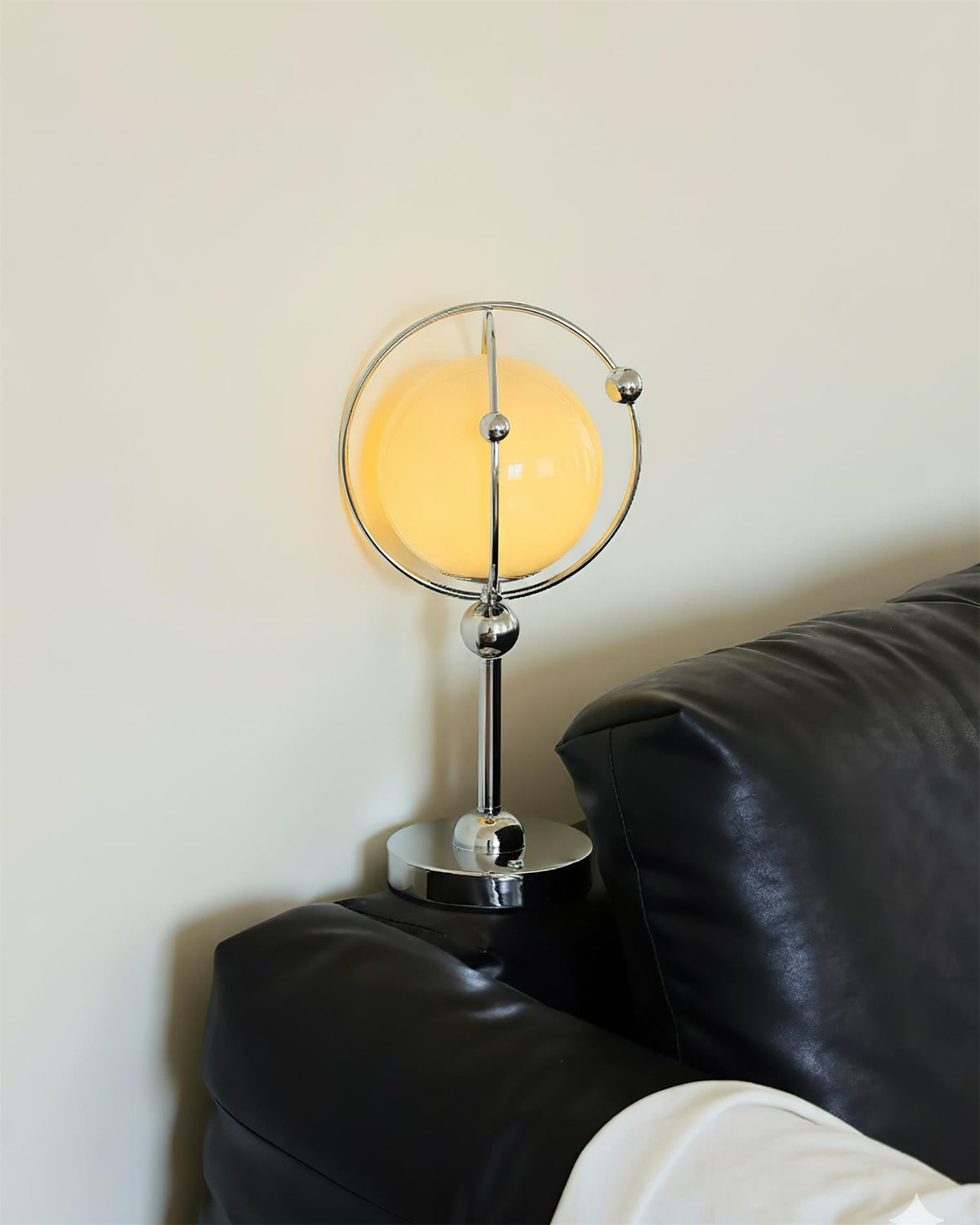 Aveniia Hoop lampă de masă