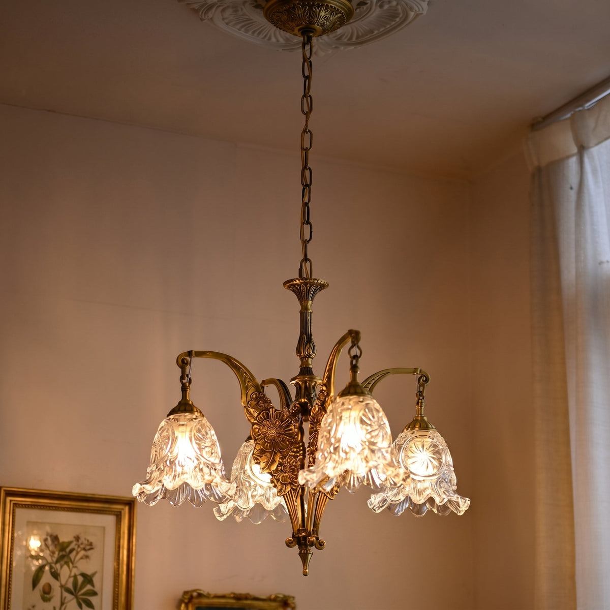Celanthe candelabru în formă de clopot