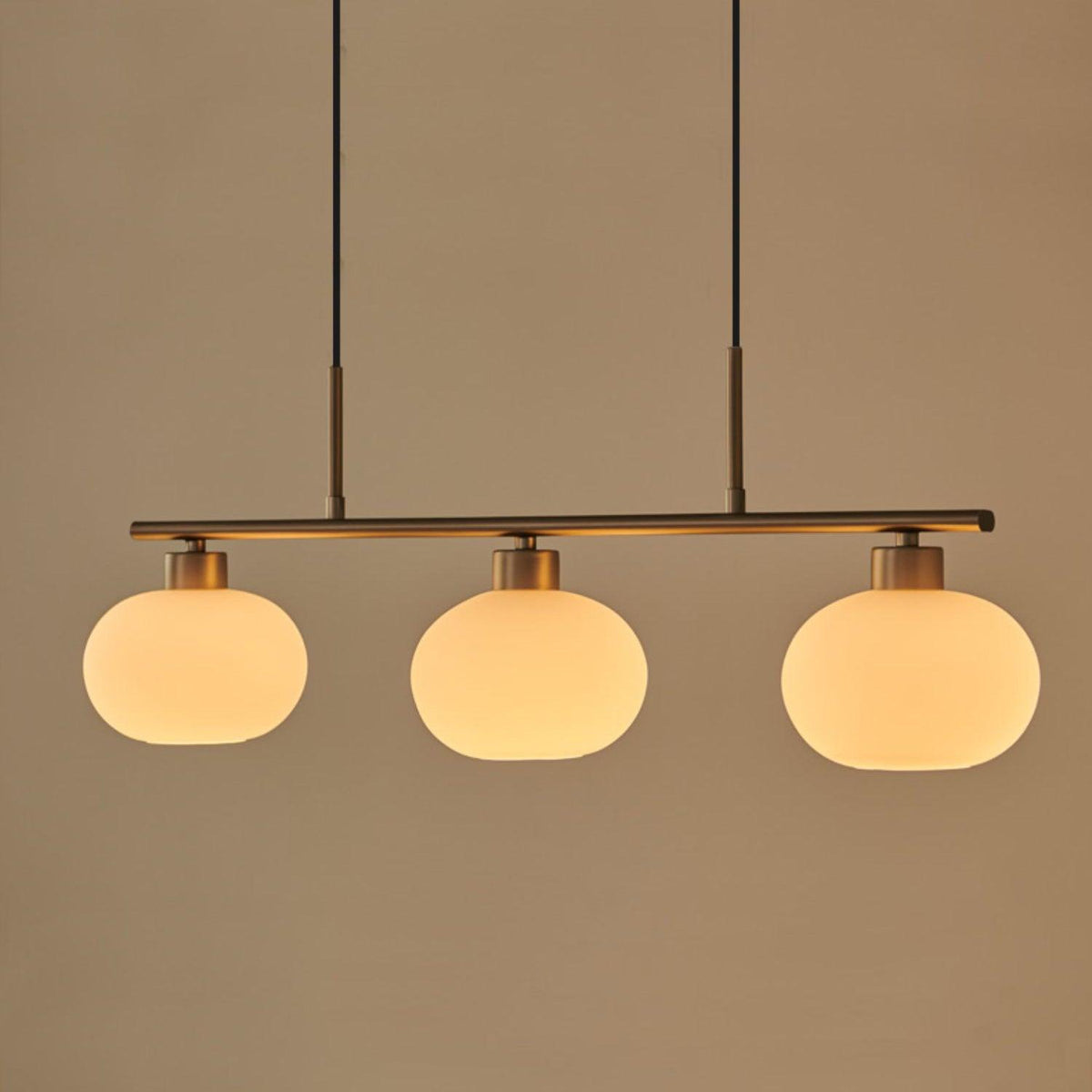 Candy Cream Cluster lampă suspendată 3 surse de lumină, în culoare crem