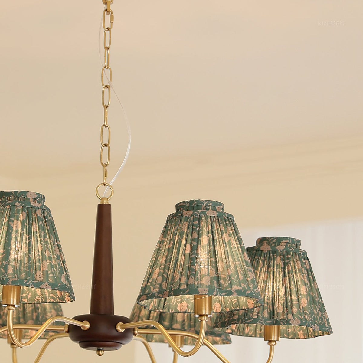 Viraarissa candelabru