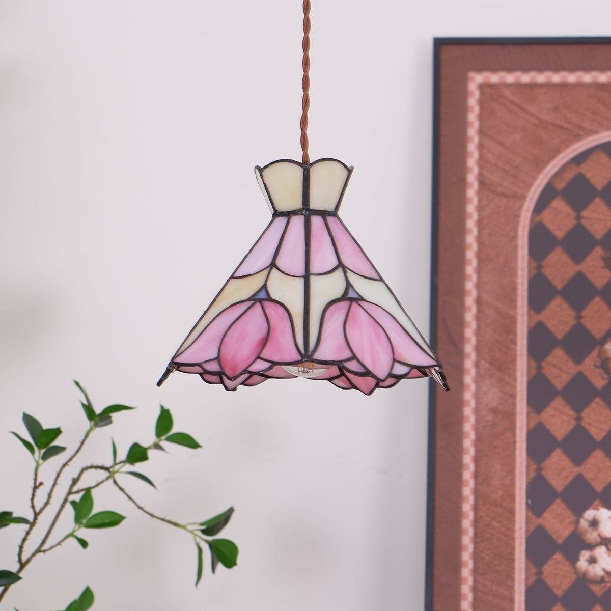 Rose lampă suspendată  din sticlă