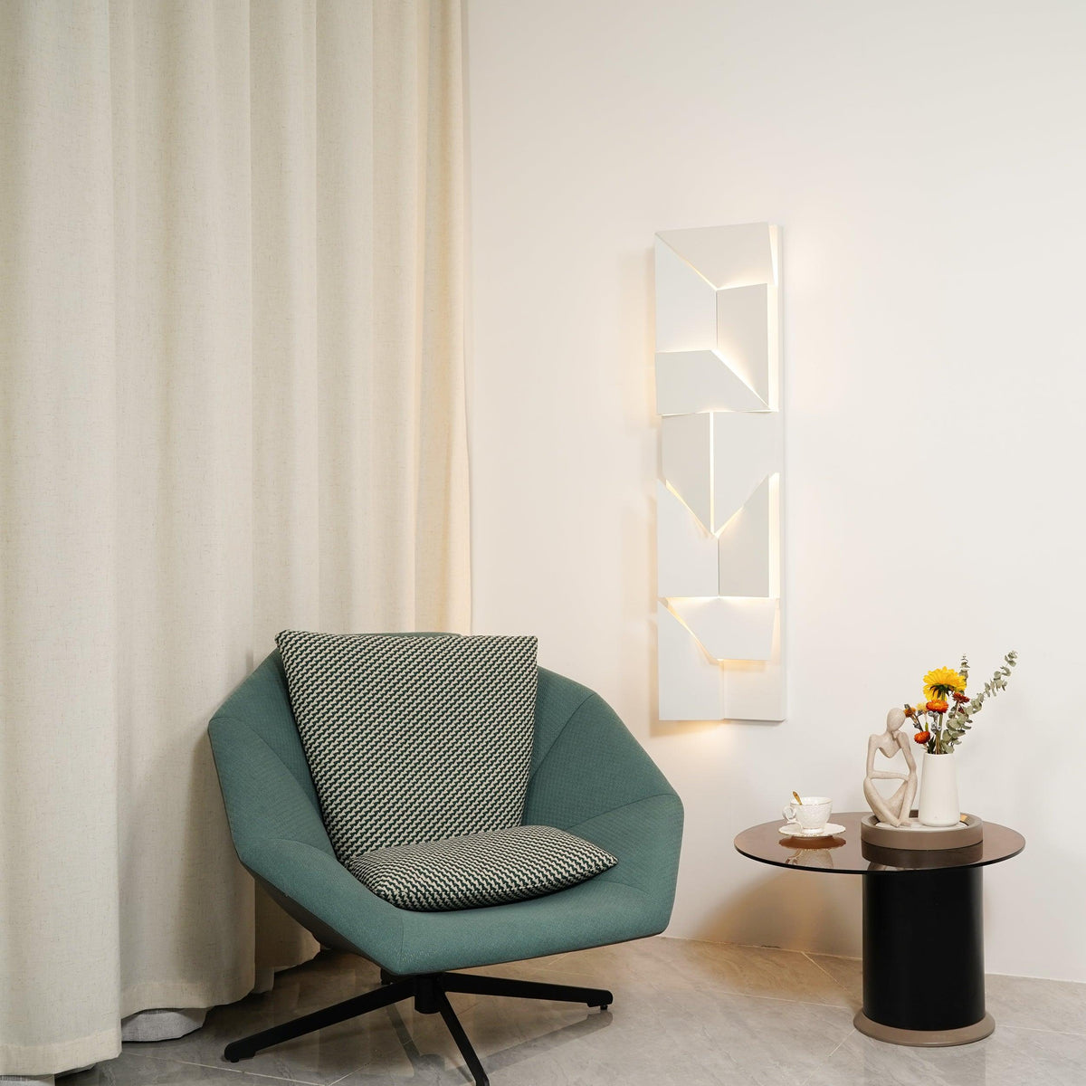 Deloza Shadows Rechargeable Grand Sconce aplică de perete