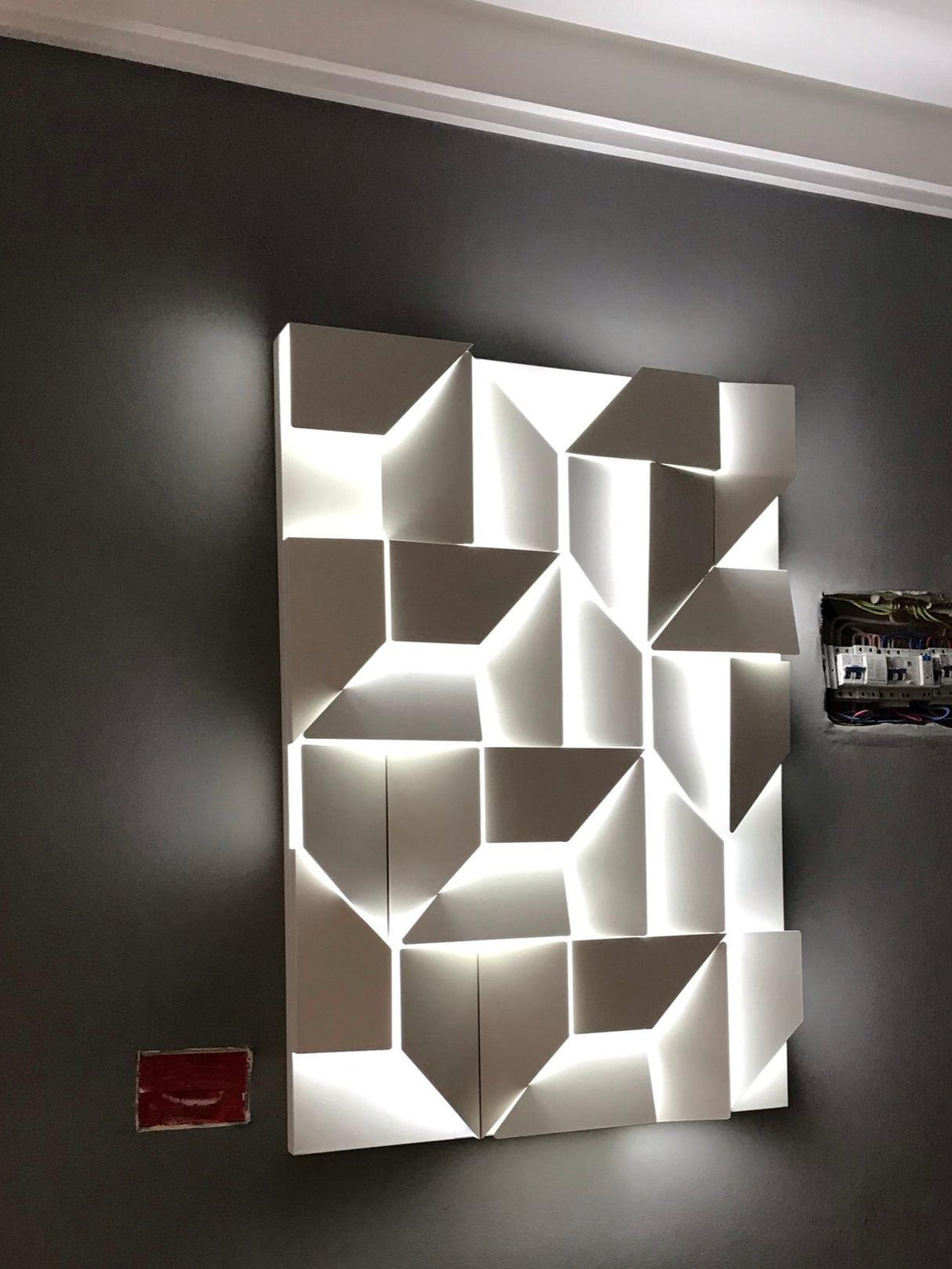 Deloza Shadows Rechargeable Grand Sconce aplică de perete