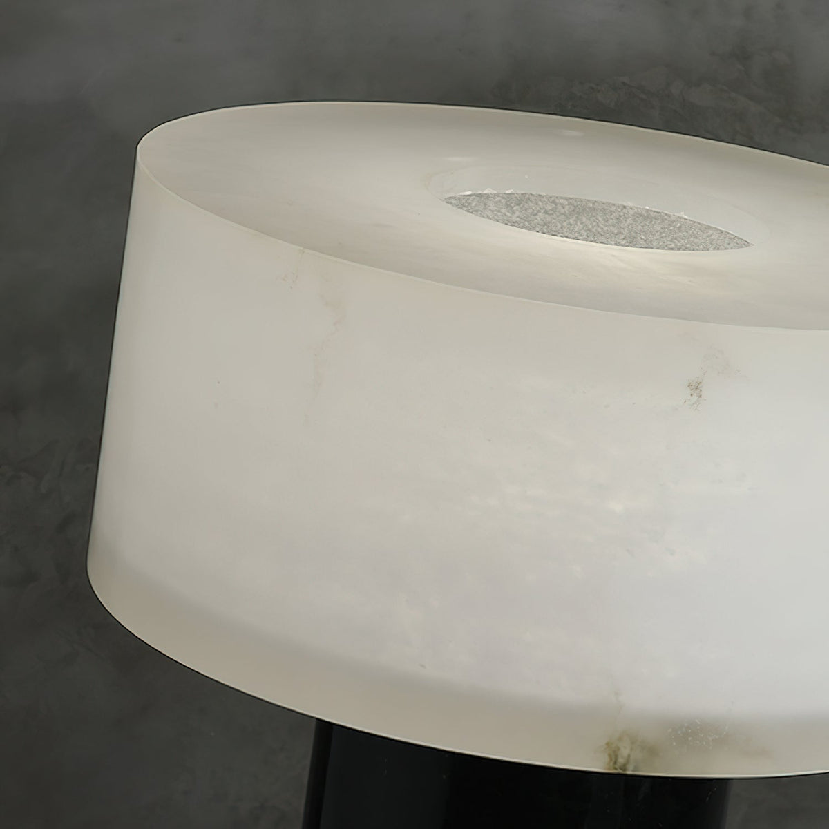 Noriseria lampă de masă