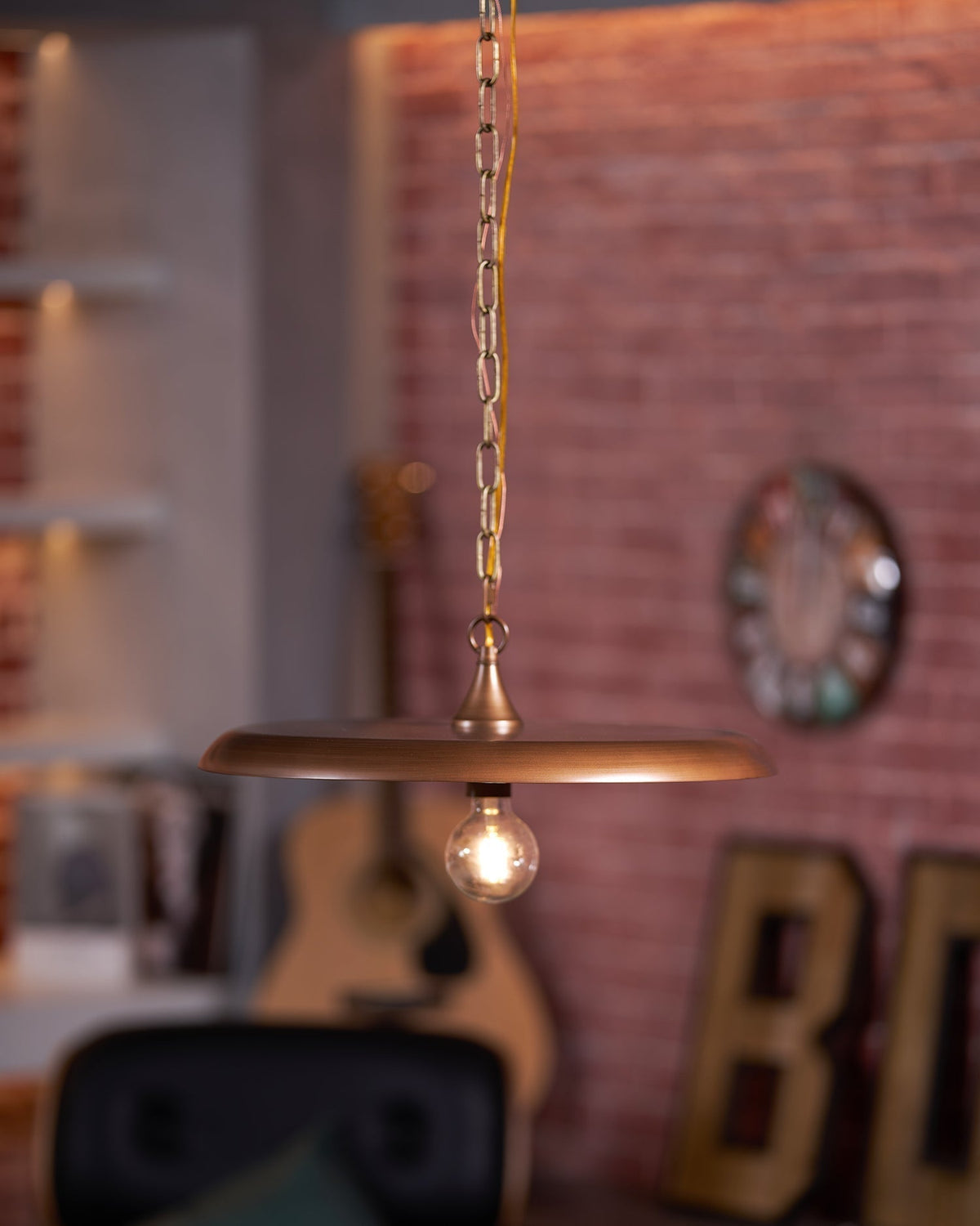 Tiva lampă suspendată vintage