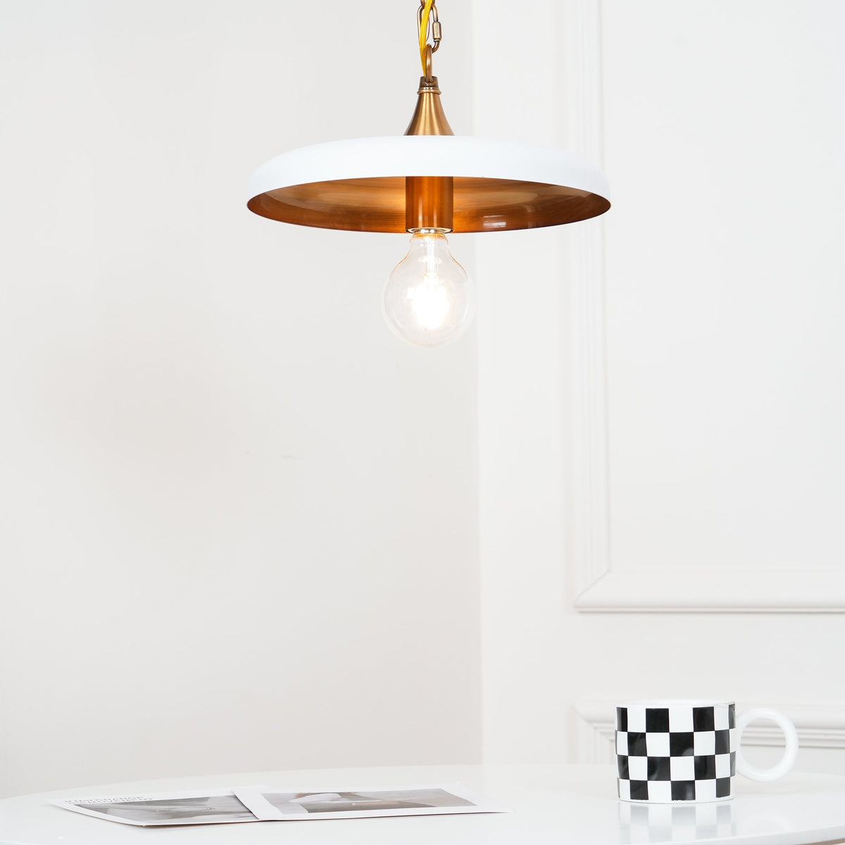 Tiva lampă suspendată vintage