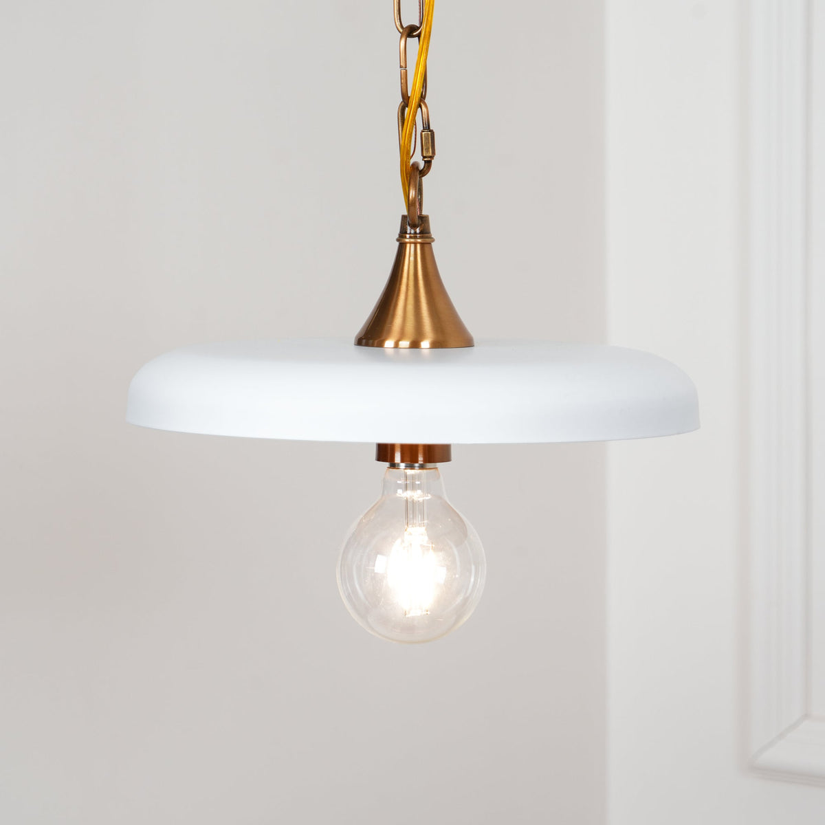 Tiva lampă suspendată vintage