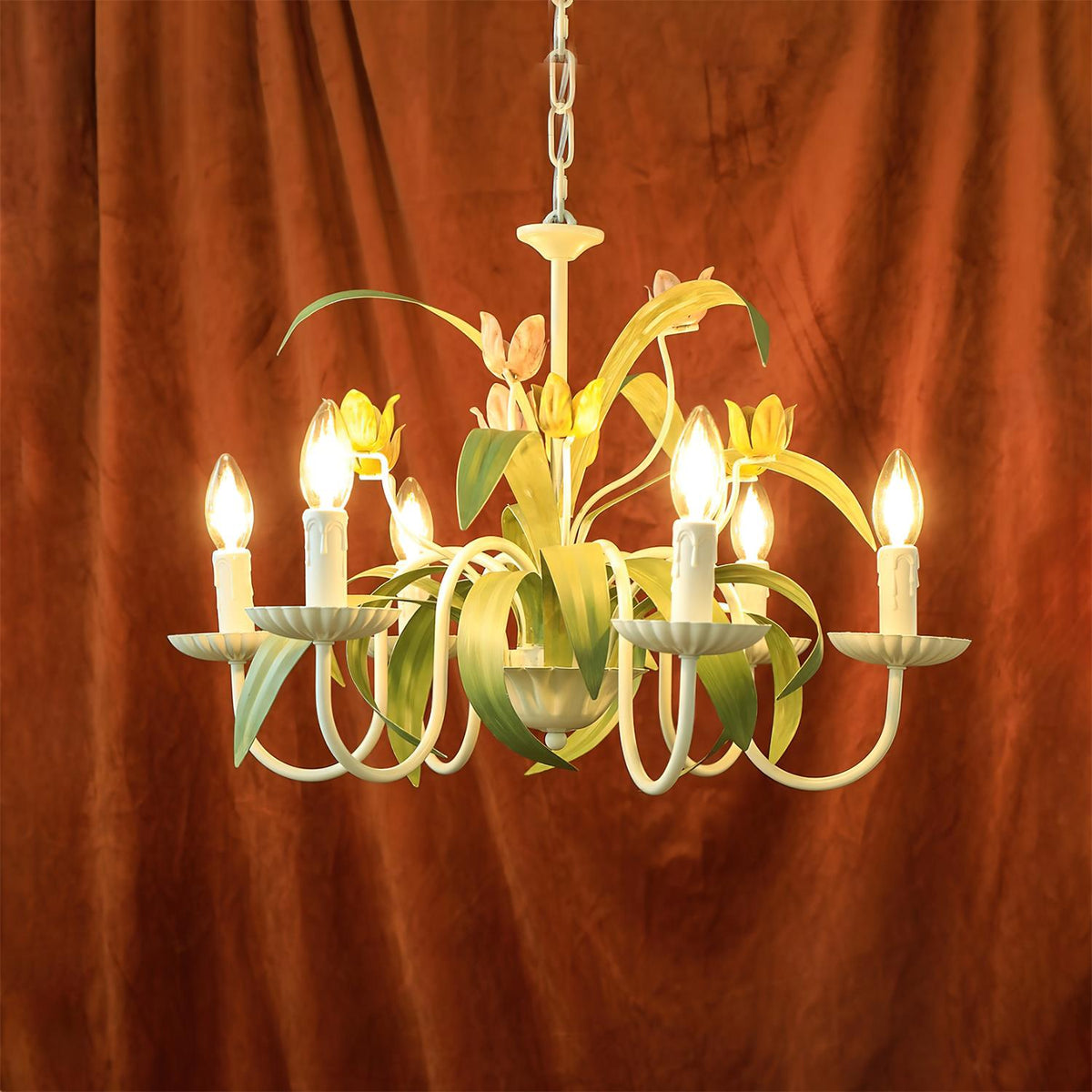 Aveniena candelabru