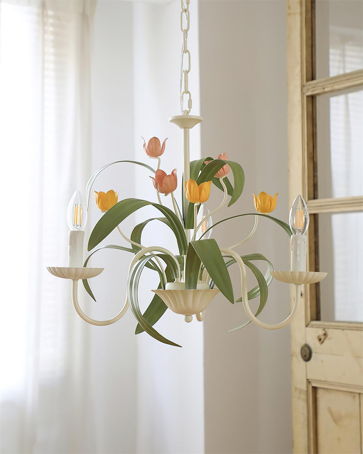 Aveniena candelabru