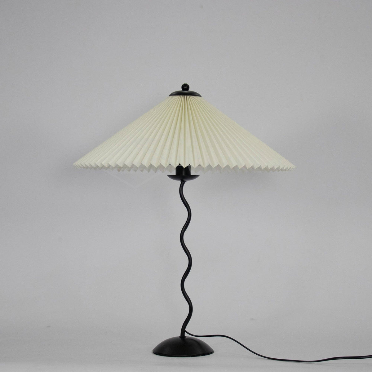 Vioro lampă de masă cu abajur textil