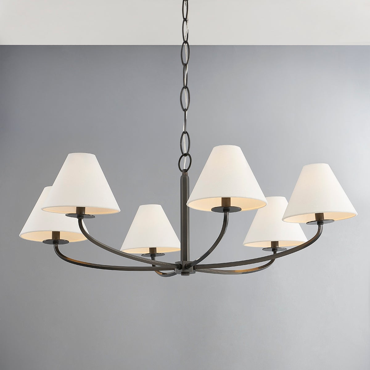 Linenena candelabru cu abajur textil