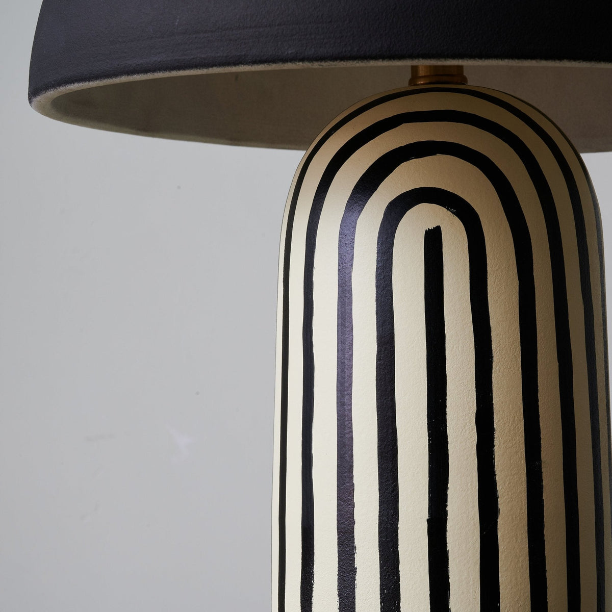 Moxyn lampă de masă din ceramică, minimalistă