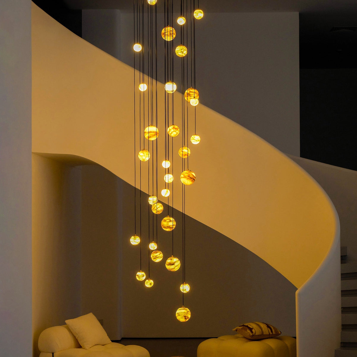 Sultana candelabru  din alabastru cu formă de cluster orb cascade