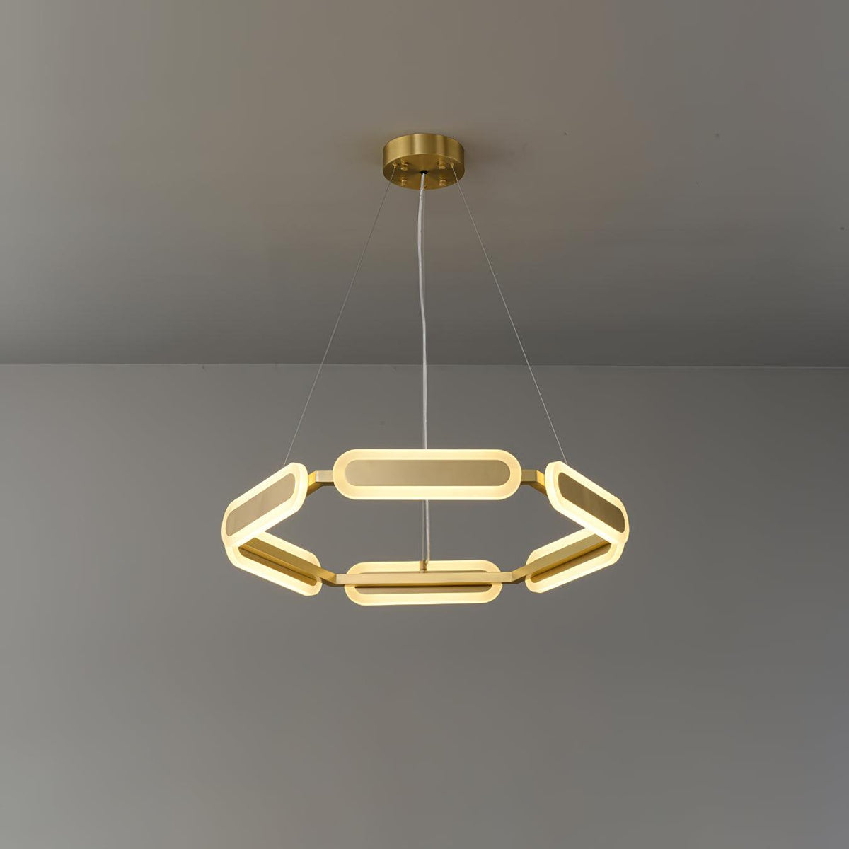 Din candelabru din alamă, geometric, în formă de inel