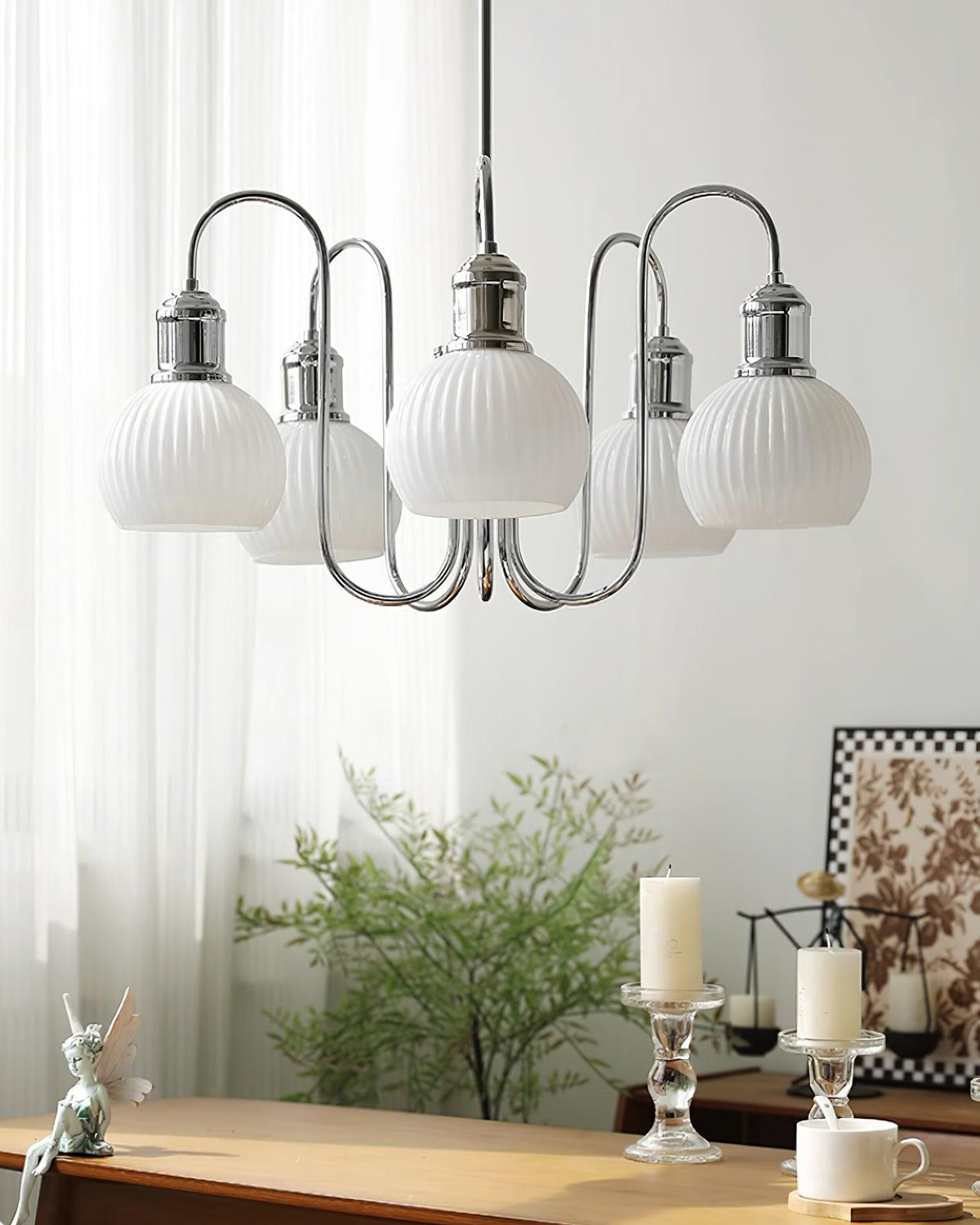 Aveniveon candelabru