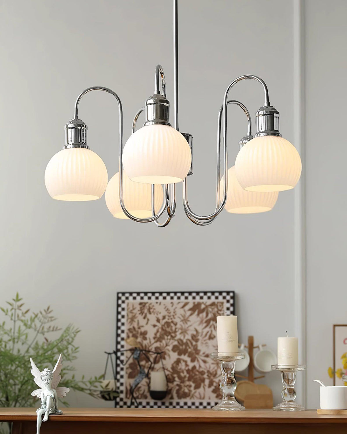 Aveniveon candelabru