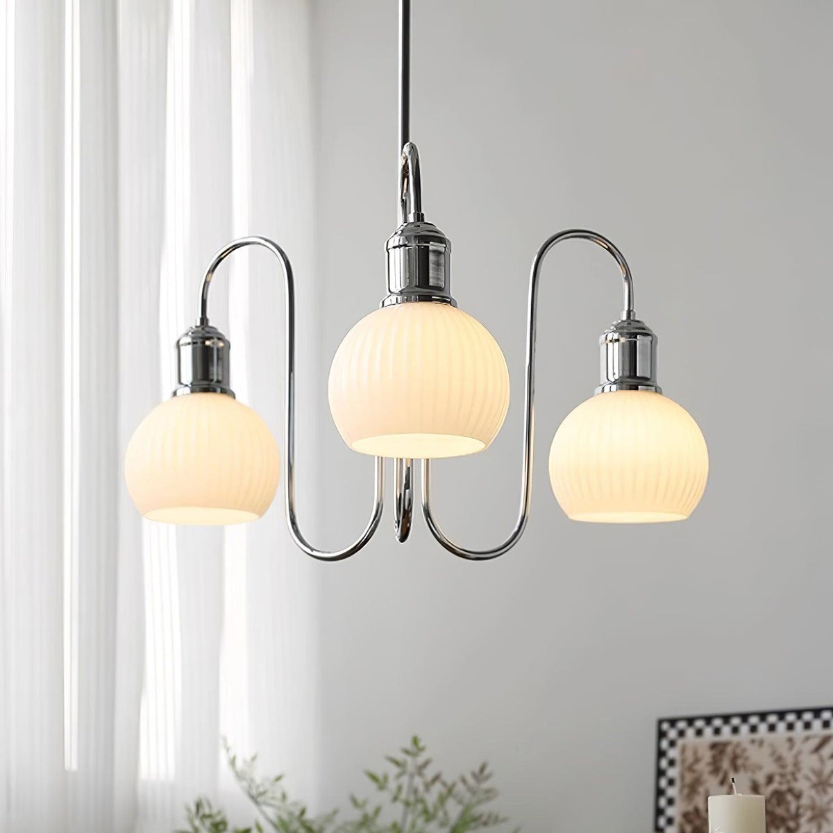 Aveniveon candelabru
