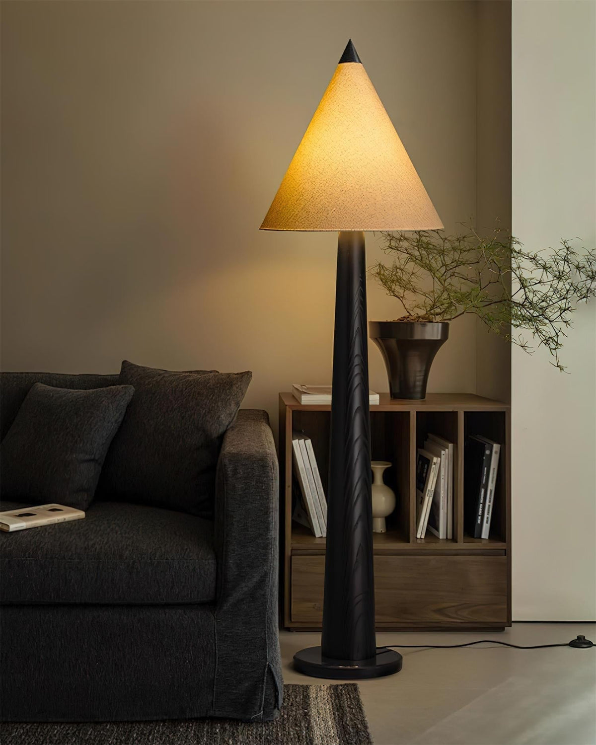 Candelabru con-Gable lampadar